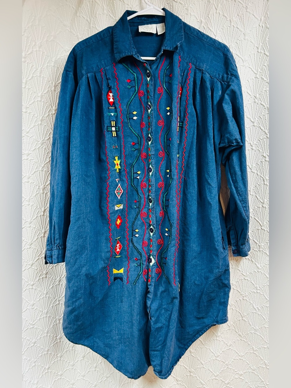 Vintage Go Softly Embroidered South Western/Tribal Style 100% Cotton Shirt Dress